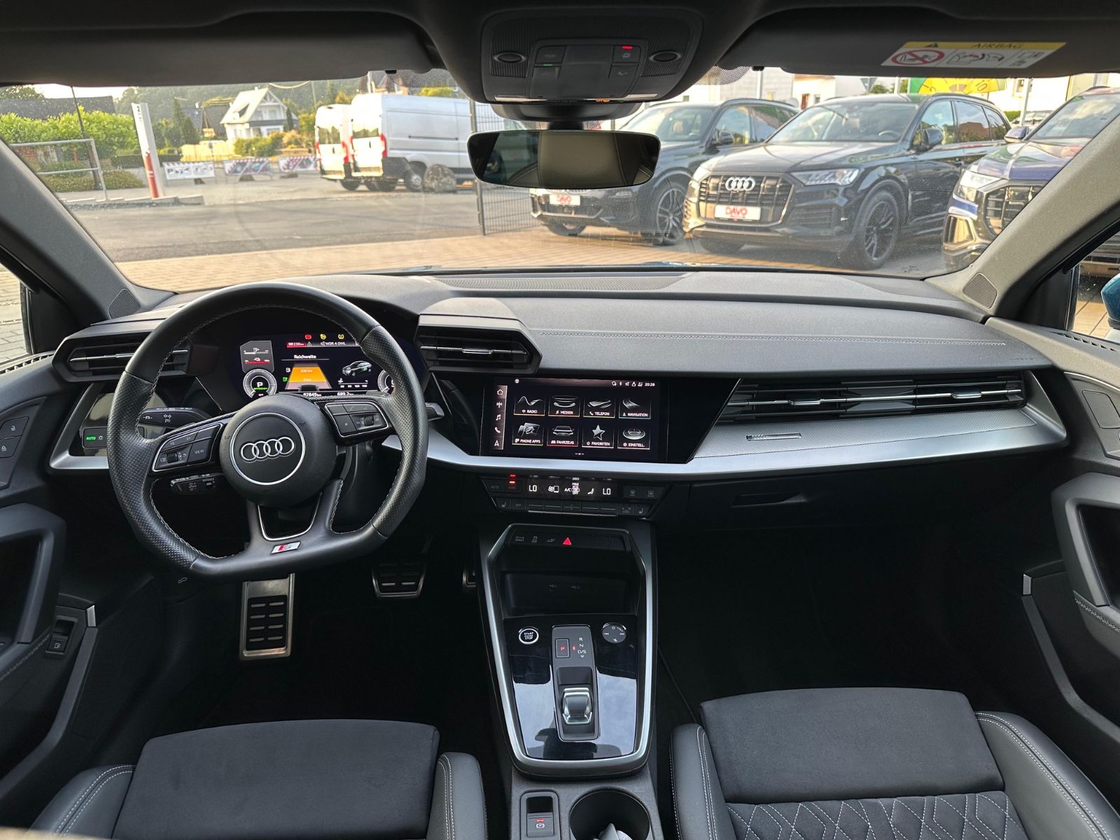 Audi A3 Sportback 40 TFSI e S line - Samsaru's Car Outlet