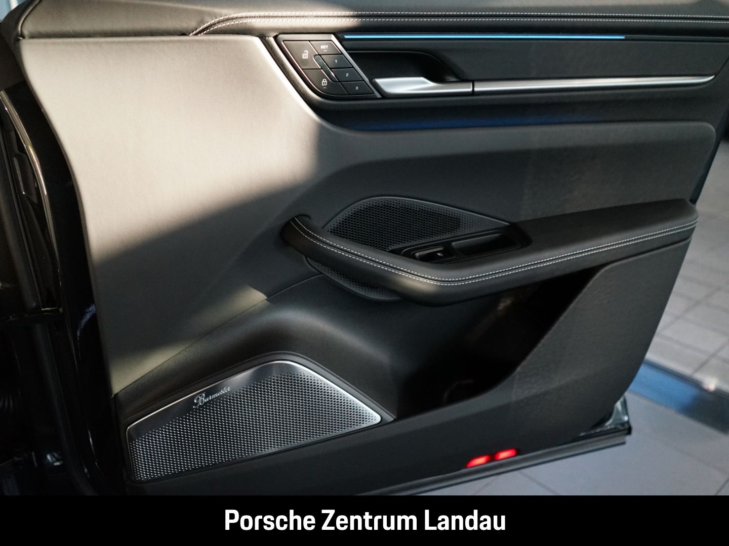 Porsche Macan 4S Burmester HA-Lenkung InnoDrive Head-Up