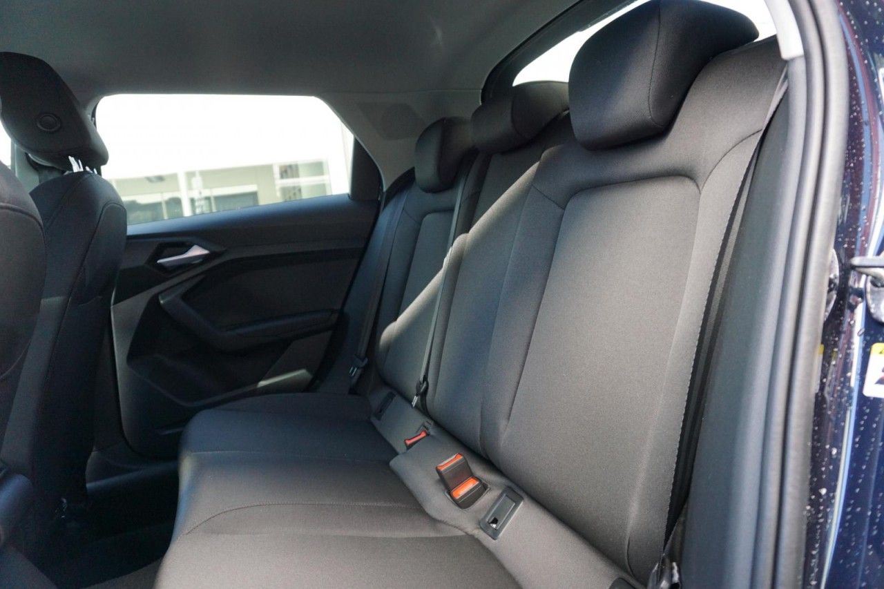 Audi A1 25 TFSI S-Tronic Plus Paket LED 17 ALU GRA