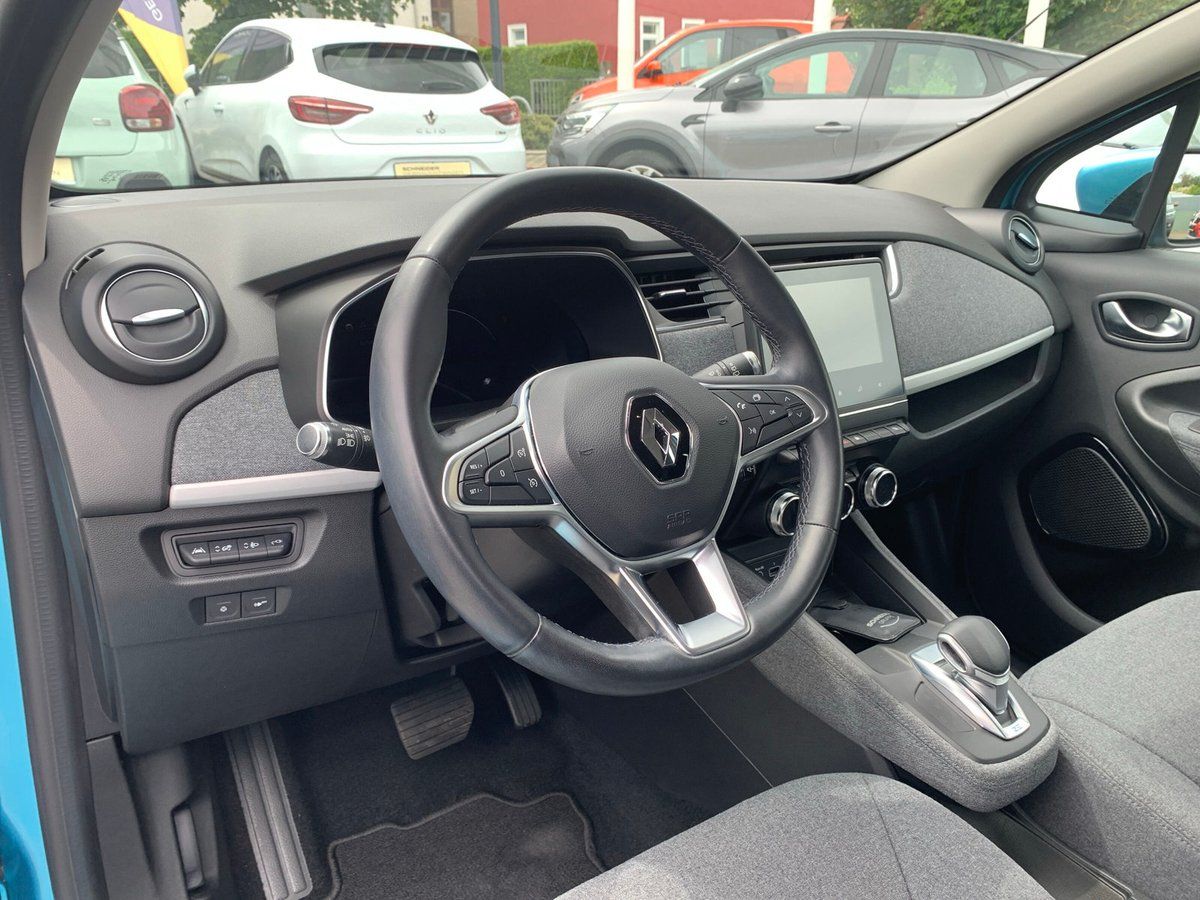Renault ZOE EXPERIENCE R135 Z.E. 50 - Samsaru's Car Outlet