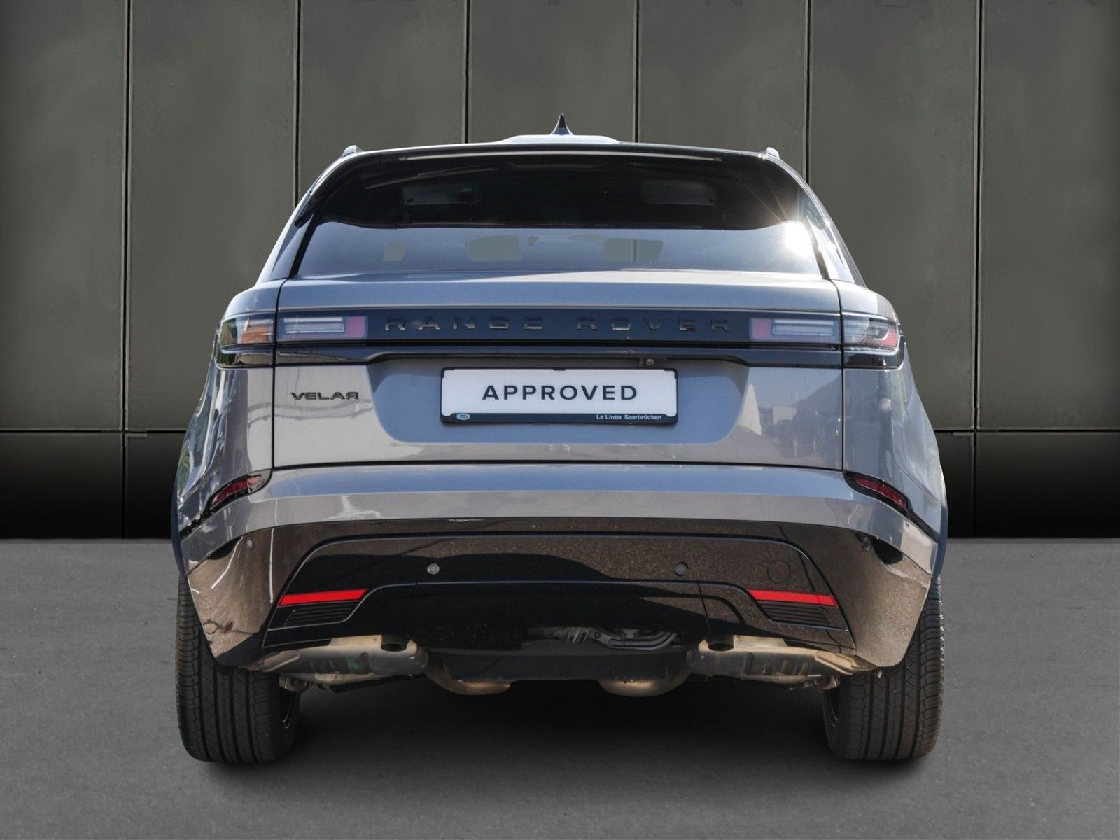 Range Rover Velar D300 Dynamic HSE - Samsaru's Car Outlet