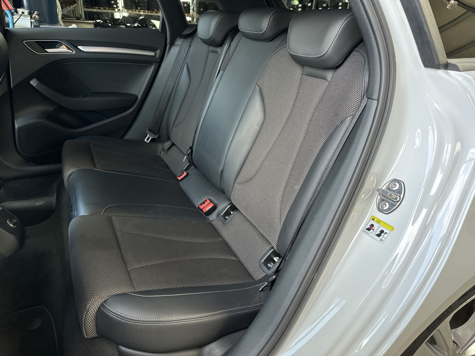 Audi A3 SpB 35 TDI S-Line - Samsaru's Car Outlet