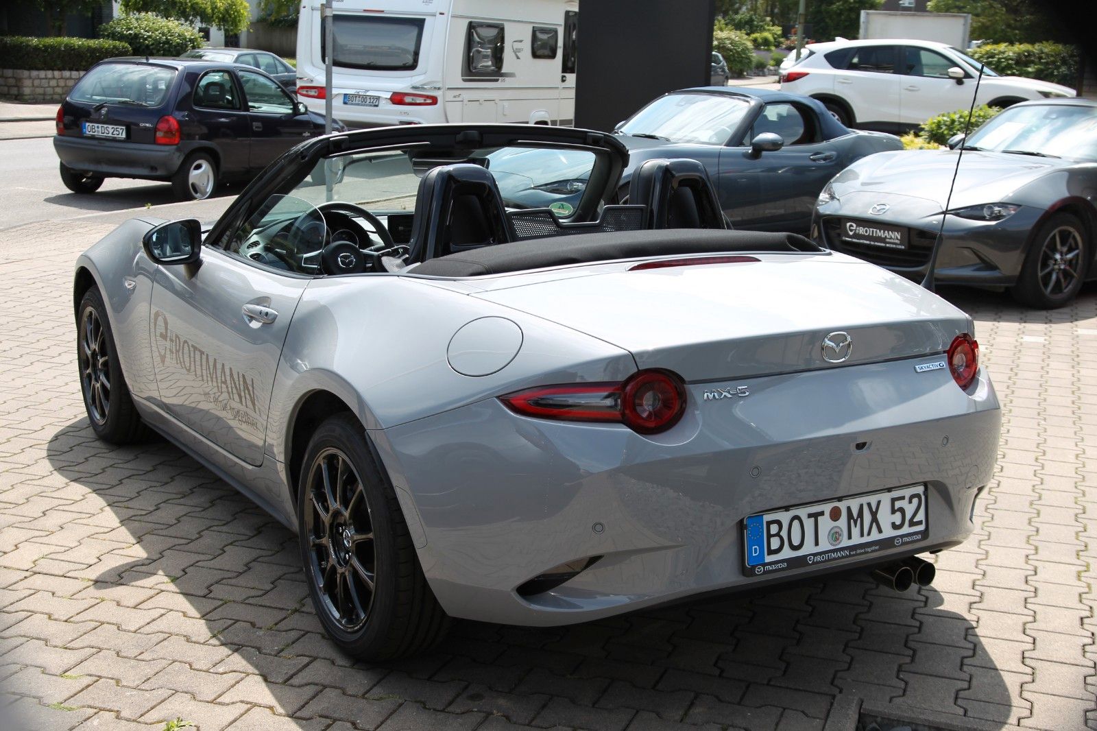 Mazda MX-5 1.5 Homura /Recaro/BOSE/KeyLess/Ma­trix-LED