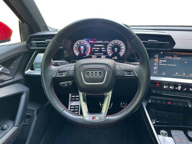 Audi A3 Sportback S-LINE 35 TFSI MATRIX PANO B&O RFK
