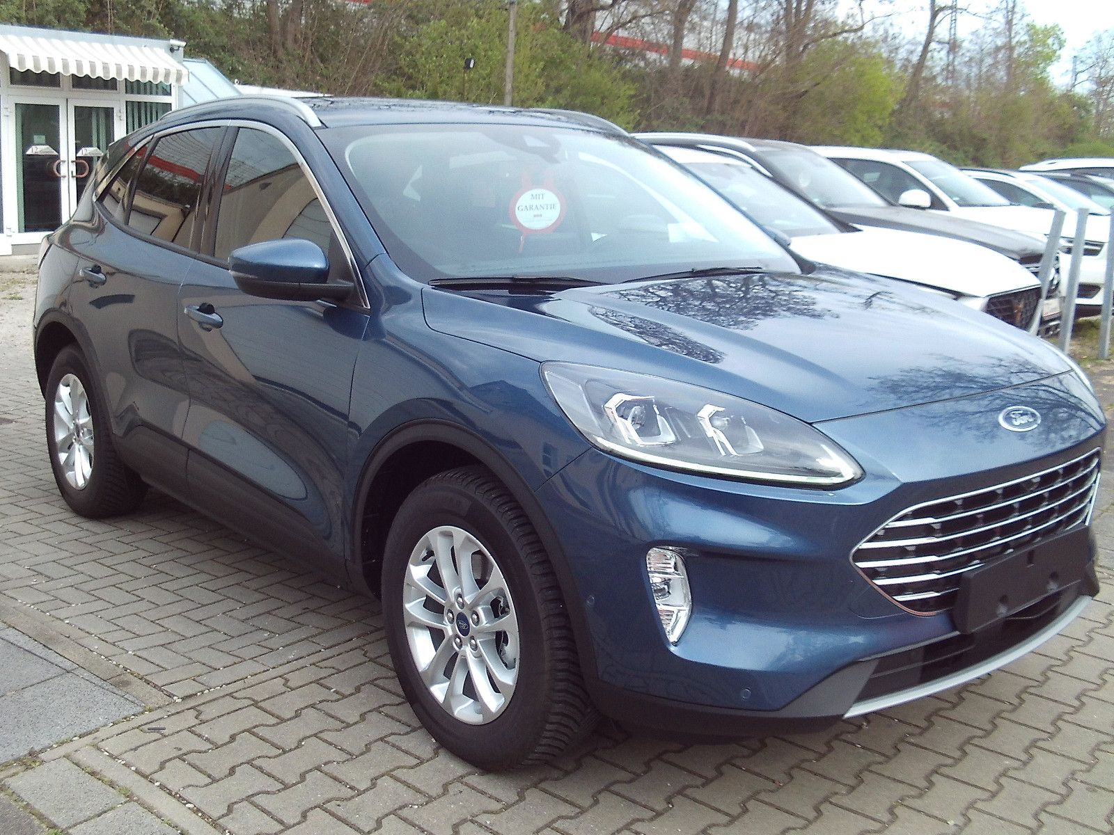 Ford Kuga Titanium X - Samsaru's Car Outlet