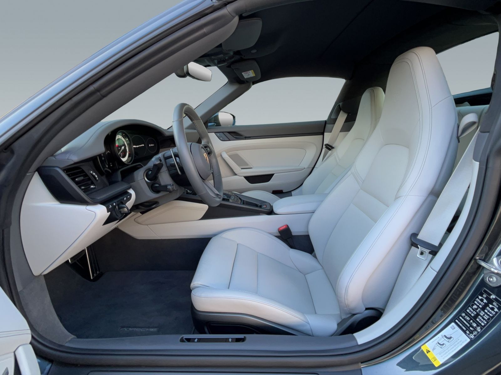 Porsche 992 Targa 4 GTS - Samsaru's Car Outlet