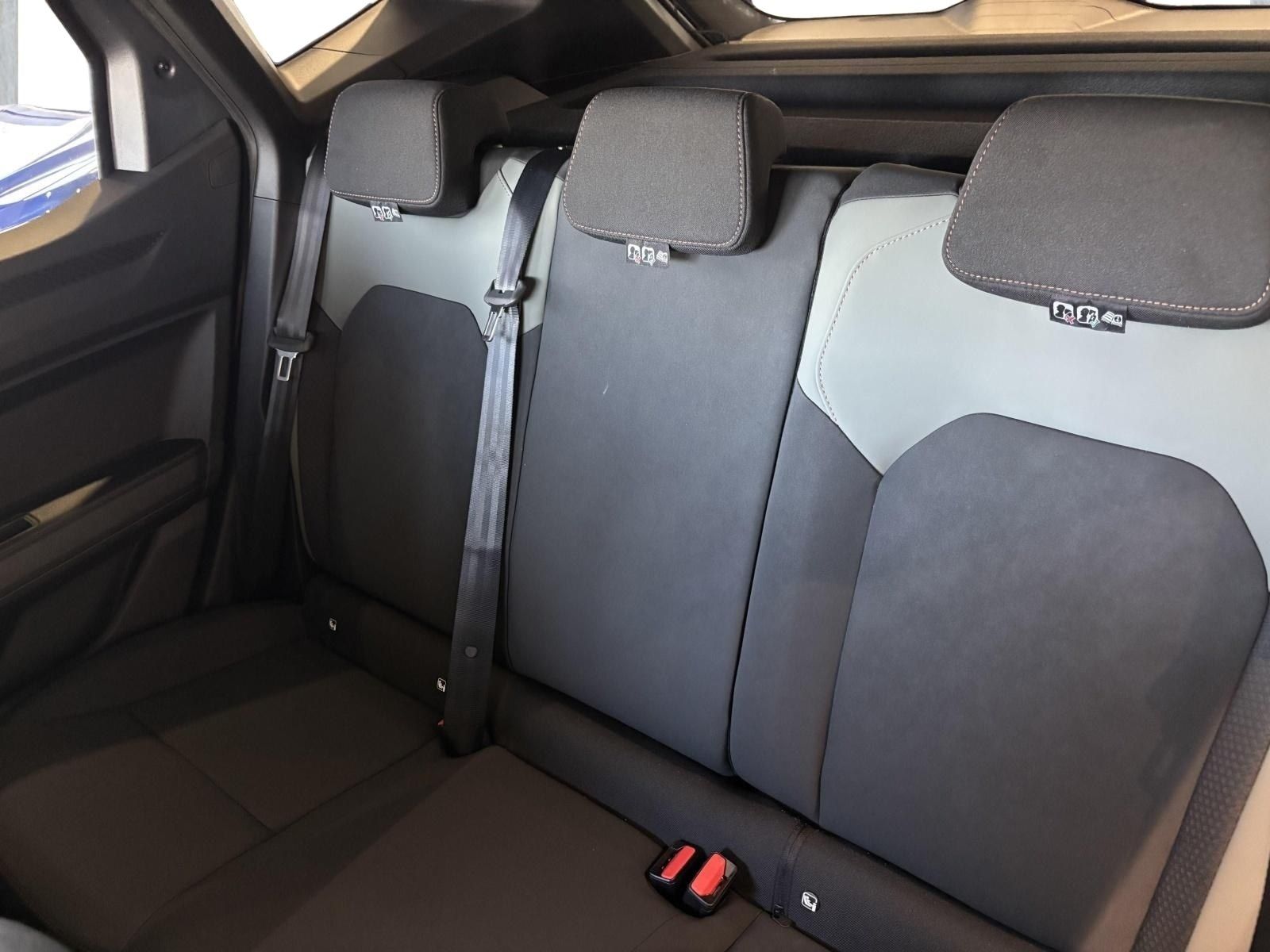 Dacia Duster Extreme TCe 130 - Samsaru's Car Outlet