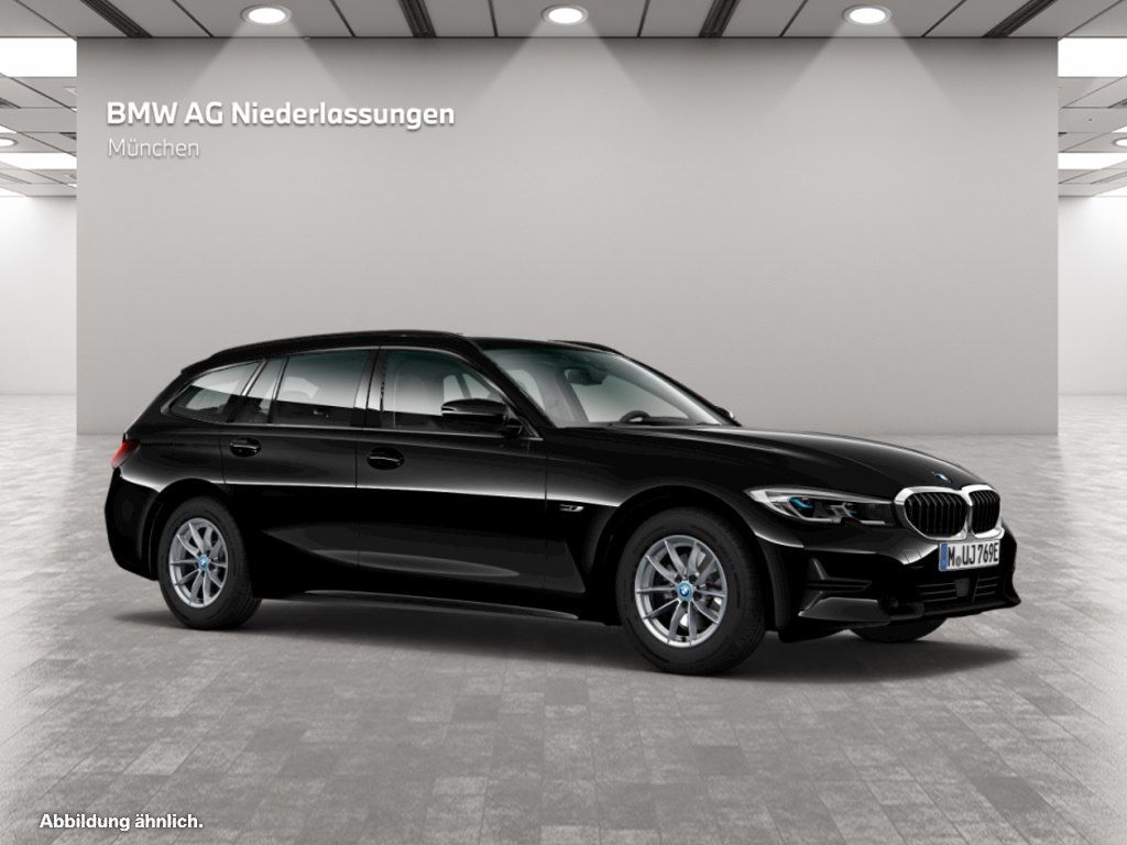 BMW 330e Touring Sport Line - Samsaru's Car Outlet