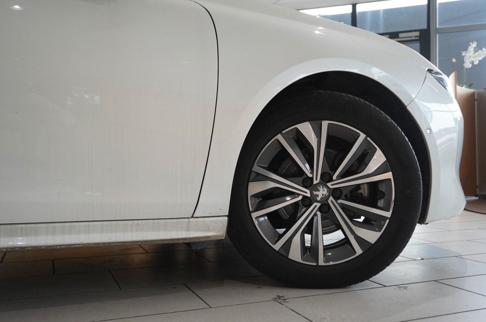 Peugeot 508 SW 1.2T ALLURE PACK - Samsaru's Car Outlet
