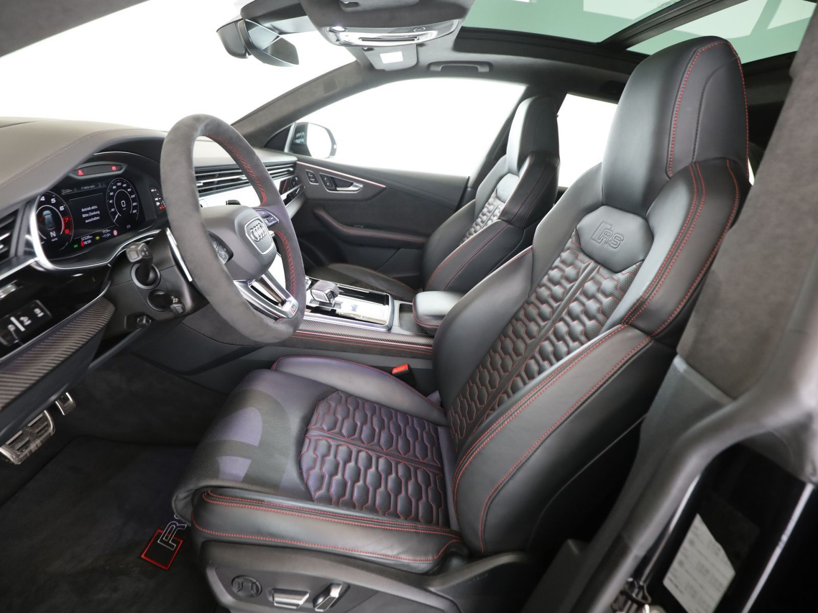 Audi RS Q8 4.0 TFSI quattro *Pano*Matrix*RFK*B&O*LUFT
