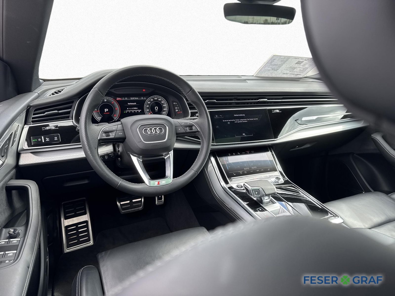 Audi Q8 50 TDI qu. tiptr. - PANO - AHK - 2 x S LINE
