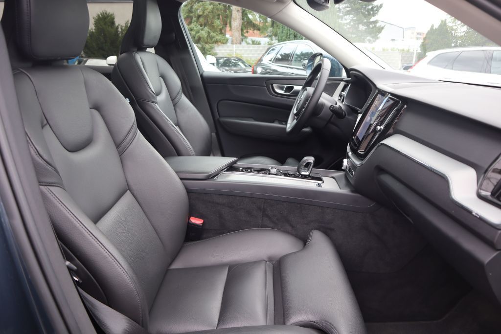 Volvo XC60 T6 AWD Recharge Plus Bright|NAVI|AHK|360CAM