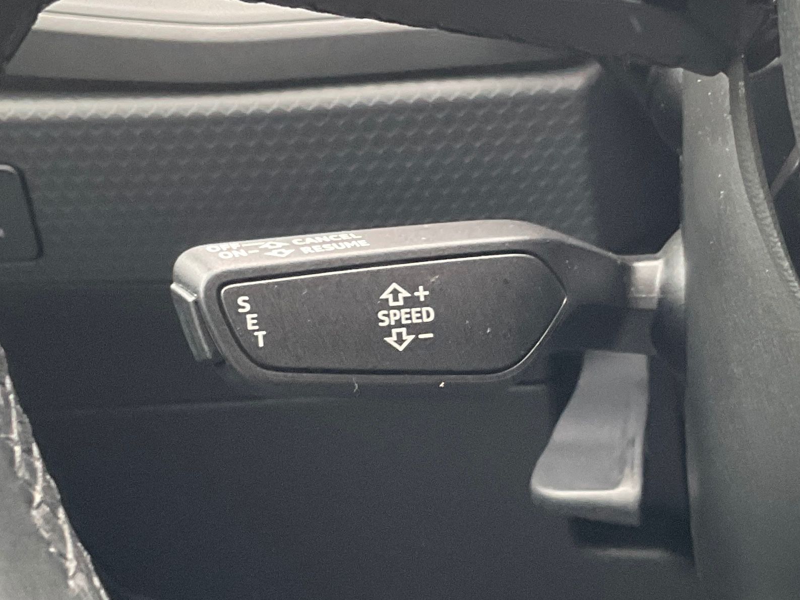Audi A1 SB 25 TFSI basis S-Tronic - Samsaru's Car Outlet
