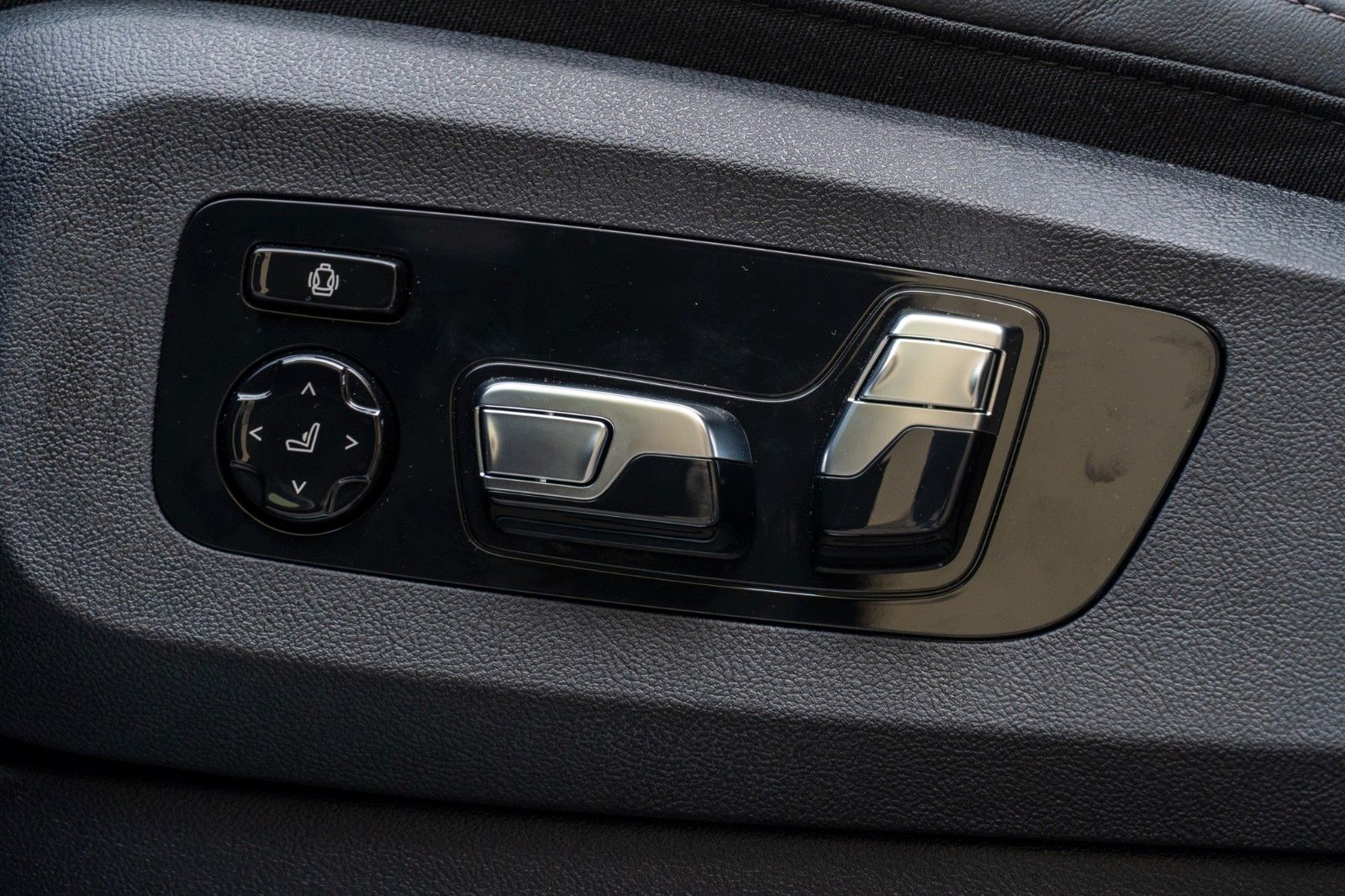 BMW X6 40d M SPORT - Samsaru's Car Outlet