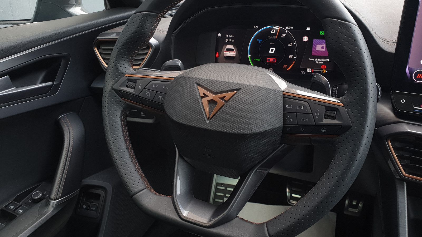 Cupra Formentor 1.4 e-HYBRID VZ DSG Pano/Virtual/AHK