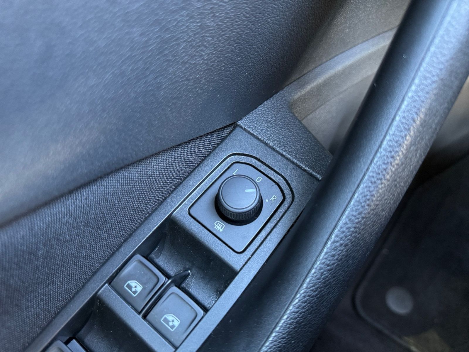 Skoda Kamiq 1.0 TSI Tour - Samsaru's Car Outlet