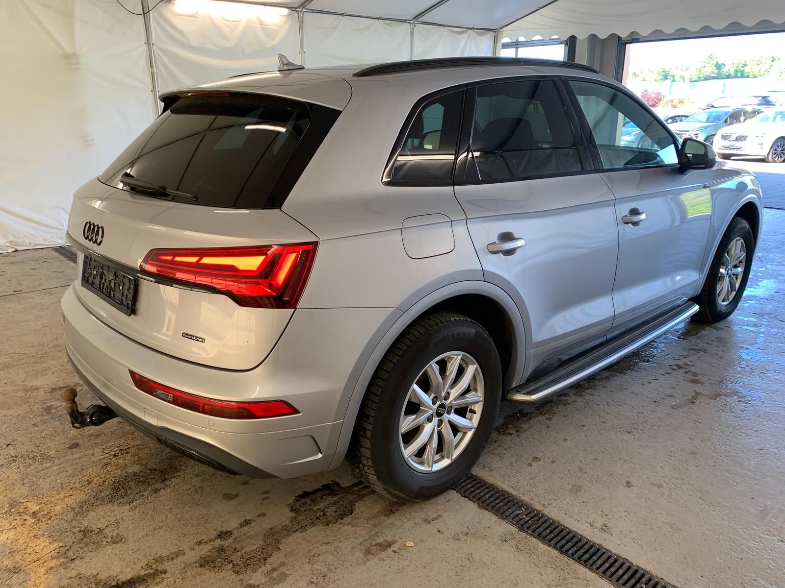 Audi Q5 S-Line BLACK/ACC/VIRTUAL/TRITTBRETT/KAM/AHK