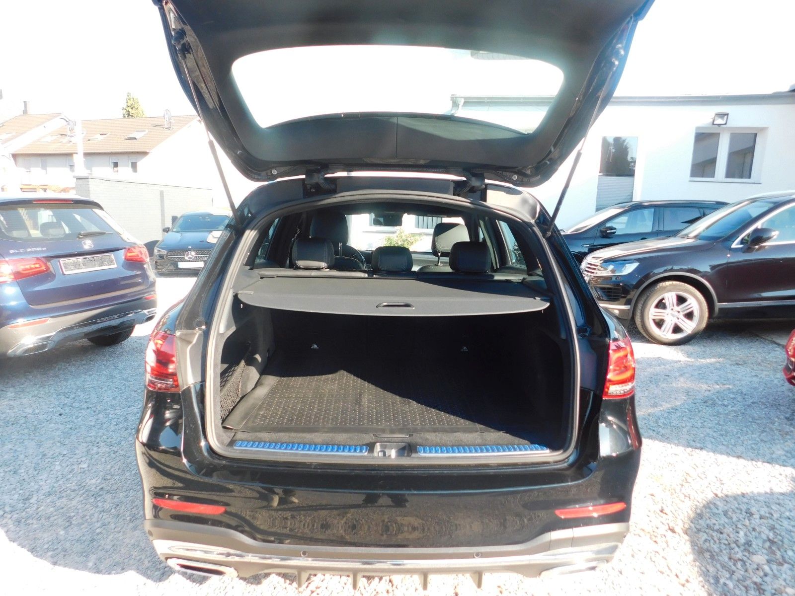 Mercedes-Benz GLC 220 d 4Matic AMG - Samsaru's Car Outlet