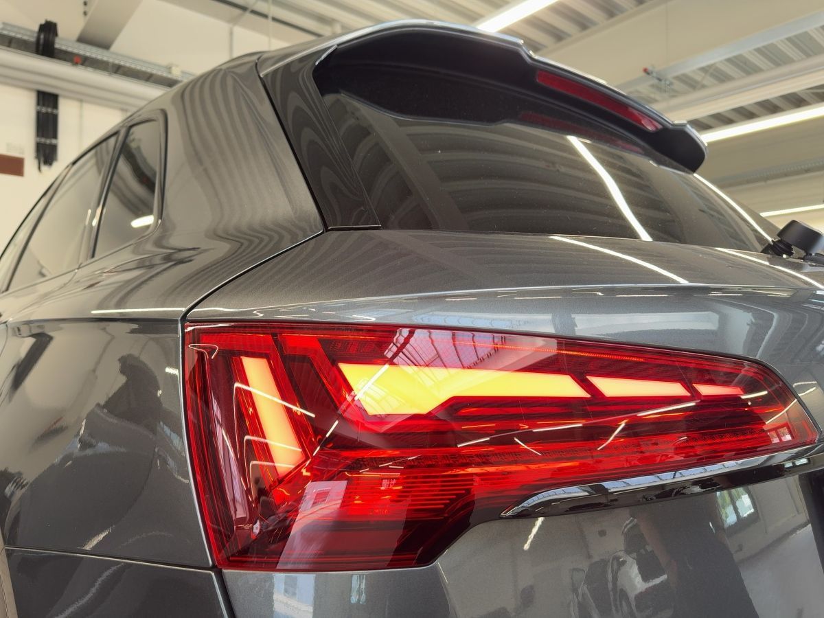 Audi Q5 S line 40 TDI quattro virtual AHK