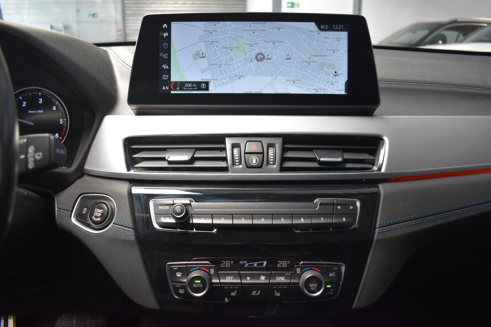 BMW X1 xDrive 18 d M SPORT - Samsaru's Car Outlet
