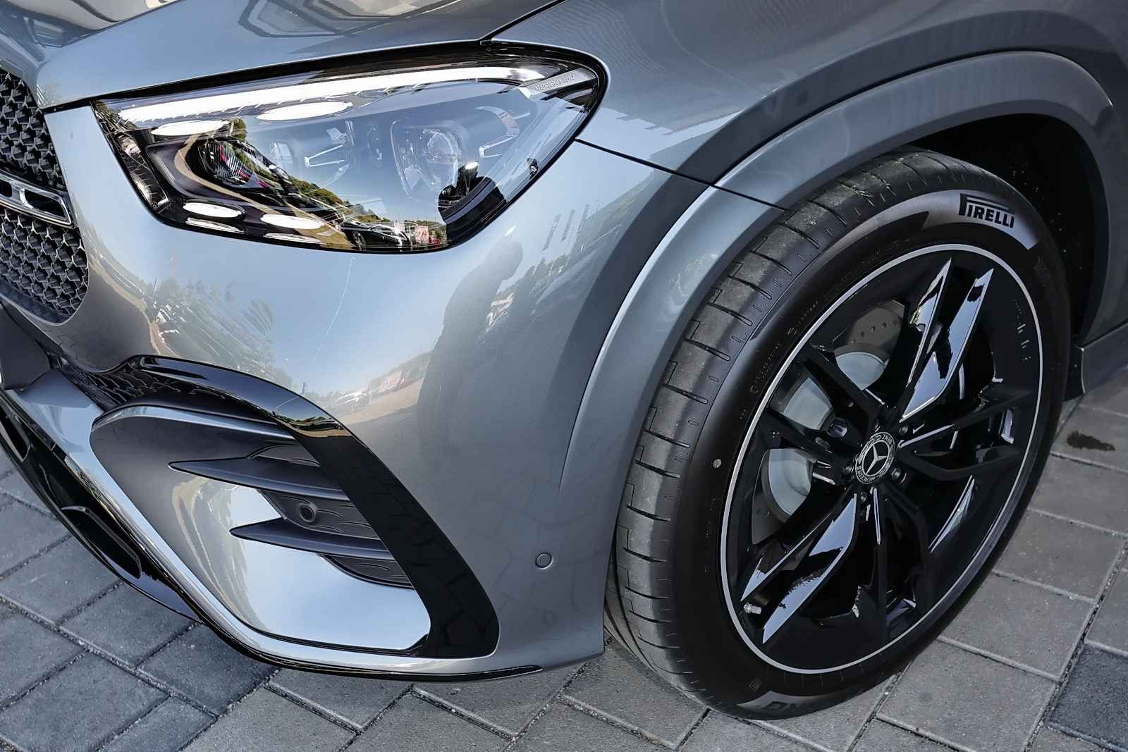 Mercedes-Benz GLE 450 d 4M AMG MBUX+360°+M-LED+AHK+Pano+Standh