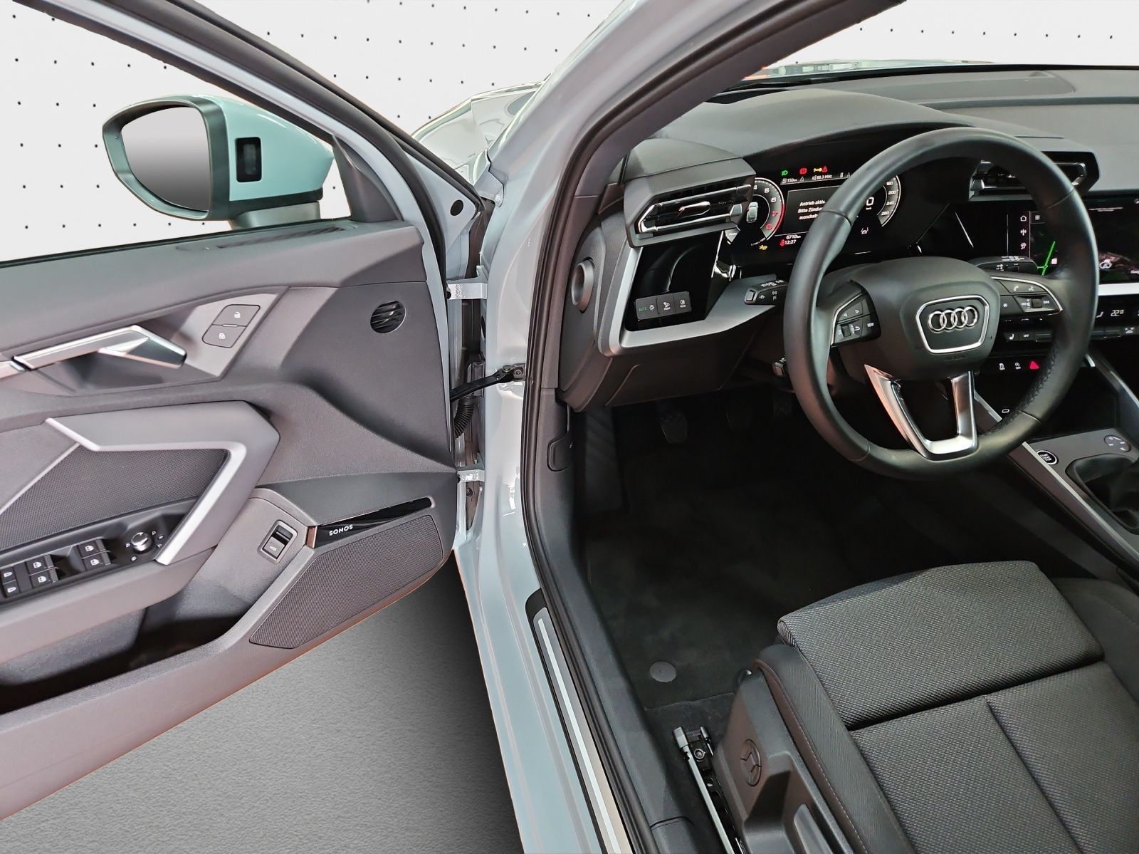 Audi A3 Sportback 30 TFSI Advanced - Samsaru's Car Outlet