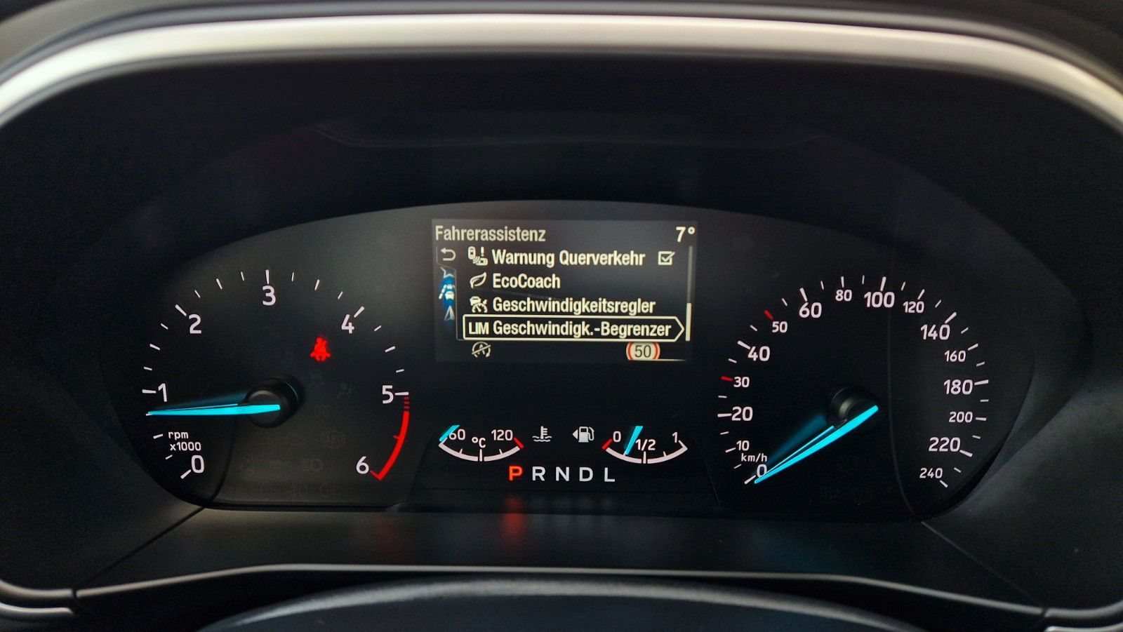 Ford Focus Tun. 1.5d 1.Hd Aut Rf ACC LED Navi DAB