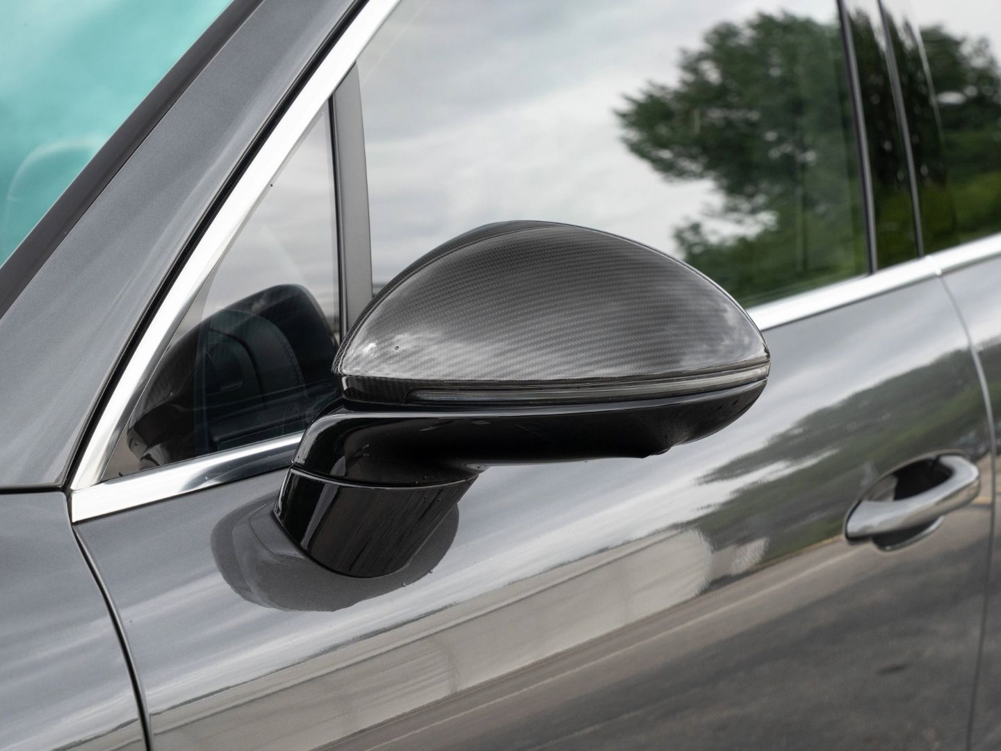 Porsche Cayenne Turbo E-Hybrid PDCC Carbon Design Paket