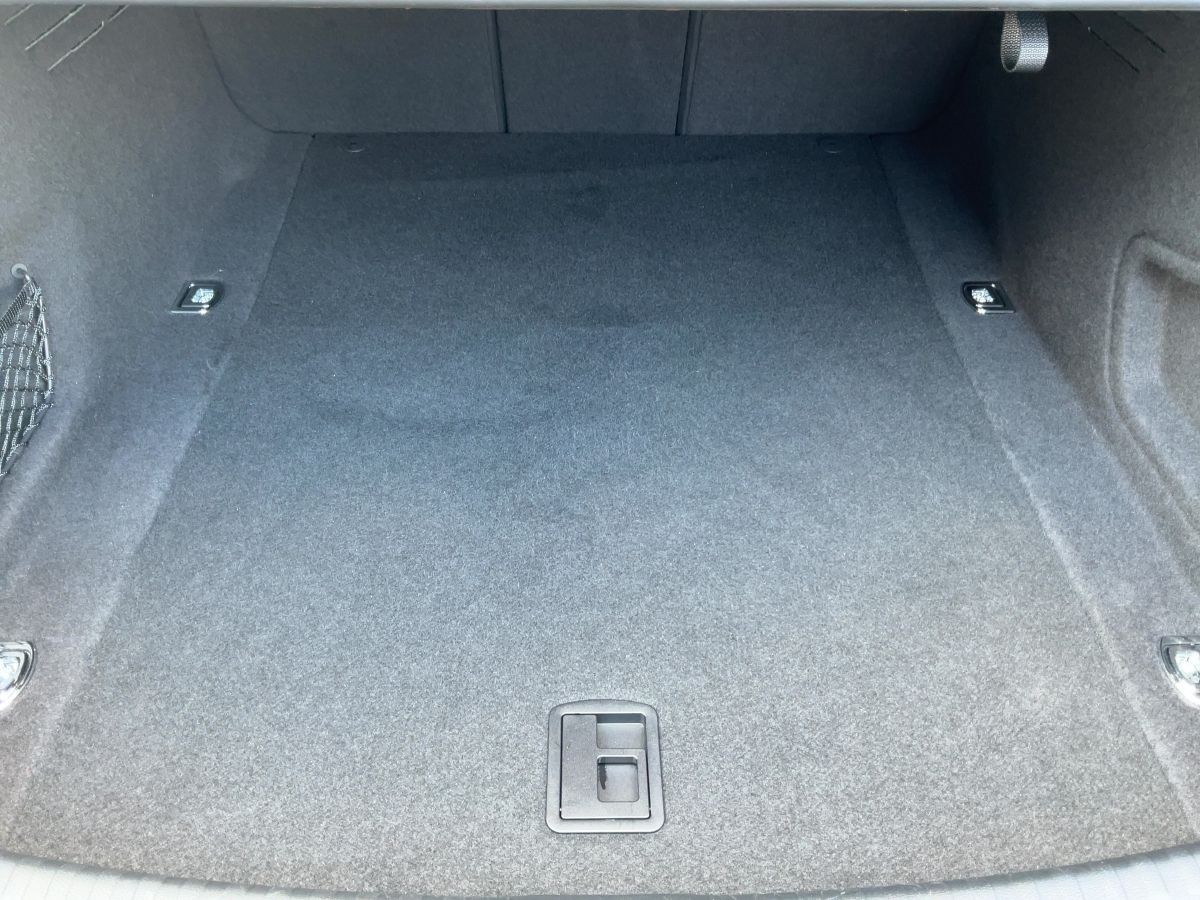 Audi A6 Limousine 40 TDI S-TR DESIGN - Samsaru's Car Outlet