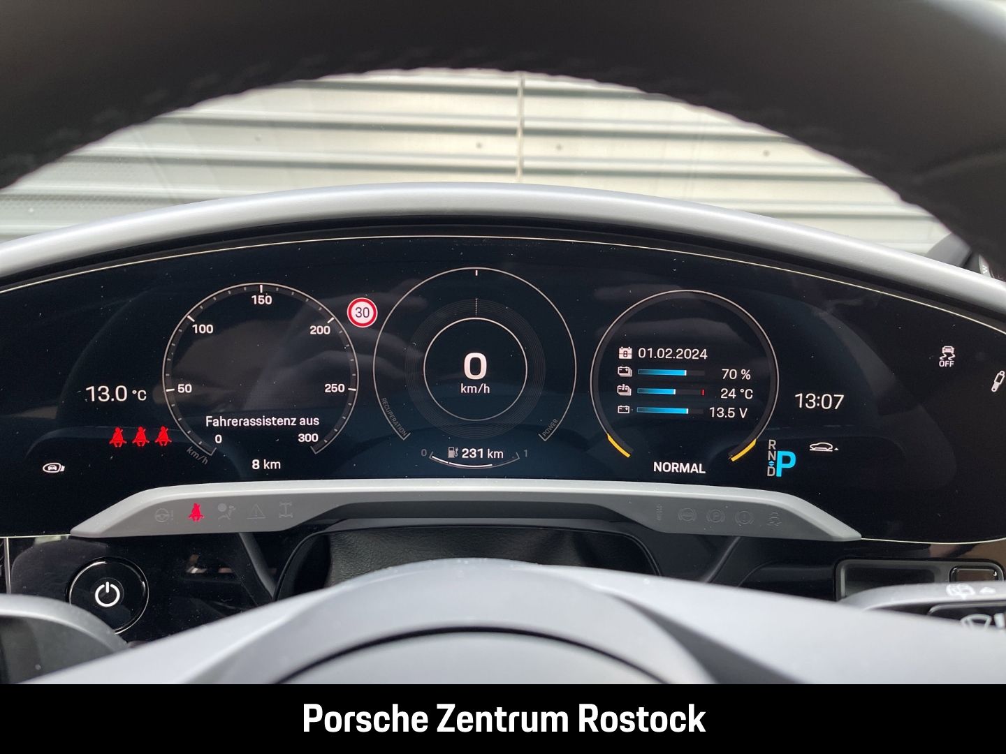 Porsche Taycan 4 Cross Turismo InnoDrive LED-Matrix
