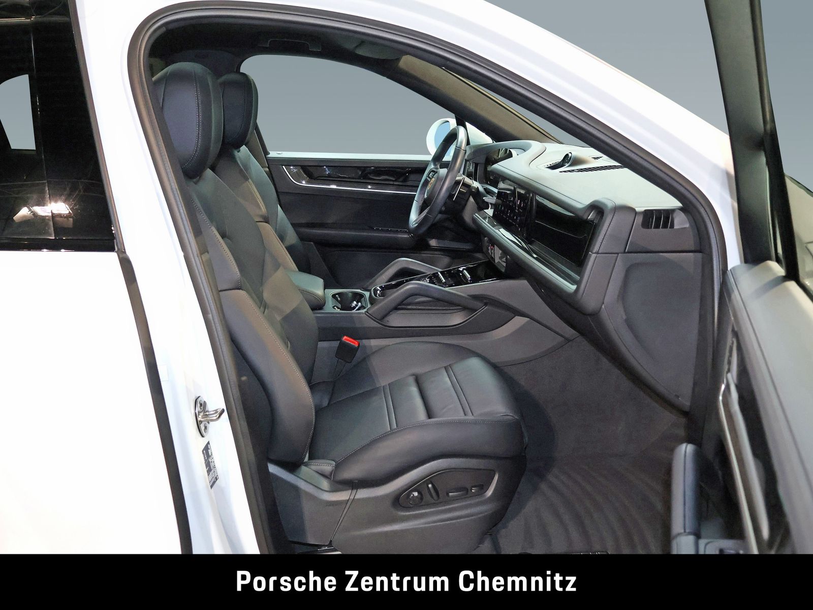 Porsche Cayenne E-Hybrid Coupé 4+1Sitze; 360°;Sitzbelüft