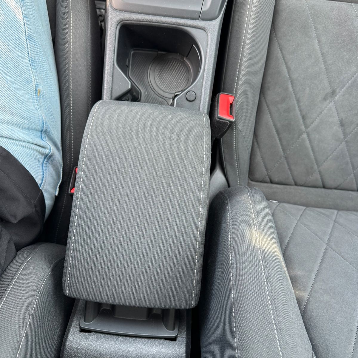 Volkswagen Golf VIII Lim. Style 1.5 eTSI - Samsaru's Car Outlet