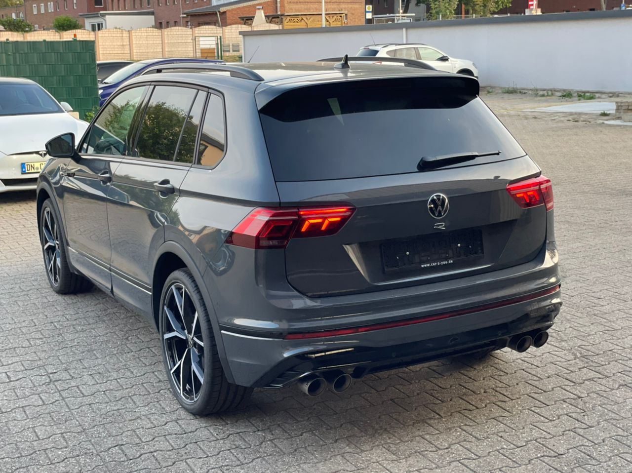 Volkswagen Tiguan R 4Motion - Samsaru's Car Outlet