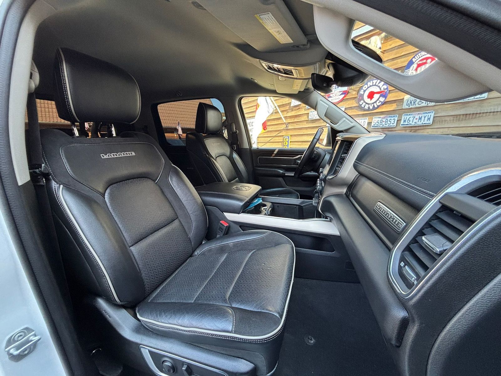 Dodge RAM 1500 Laramie LED AHK LPG Memory LPG