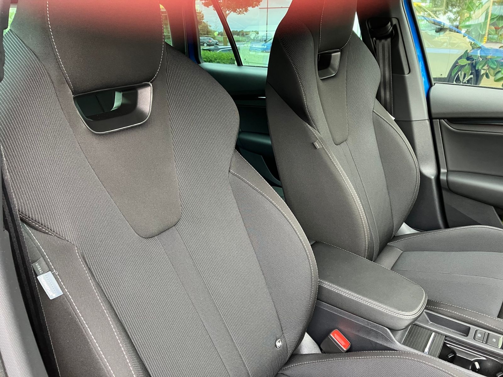 Skoda Octavia Combi 2.0 TDI Sportline - Samsaru's Car Outlet