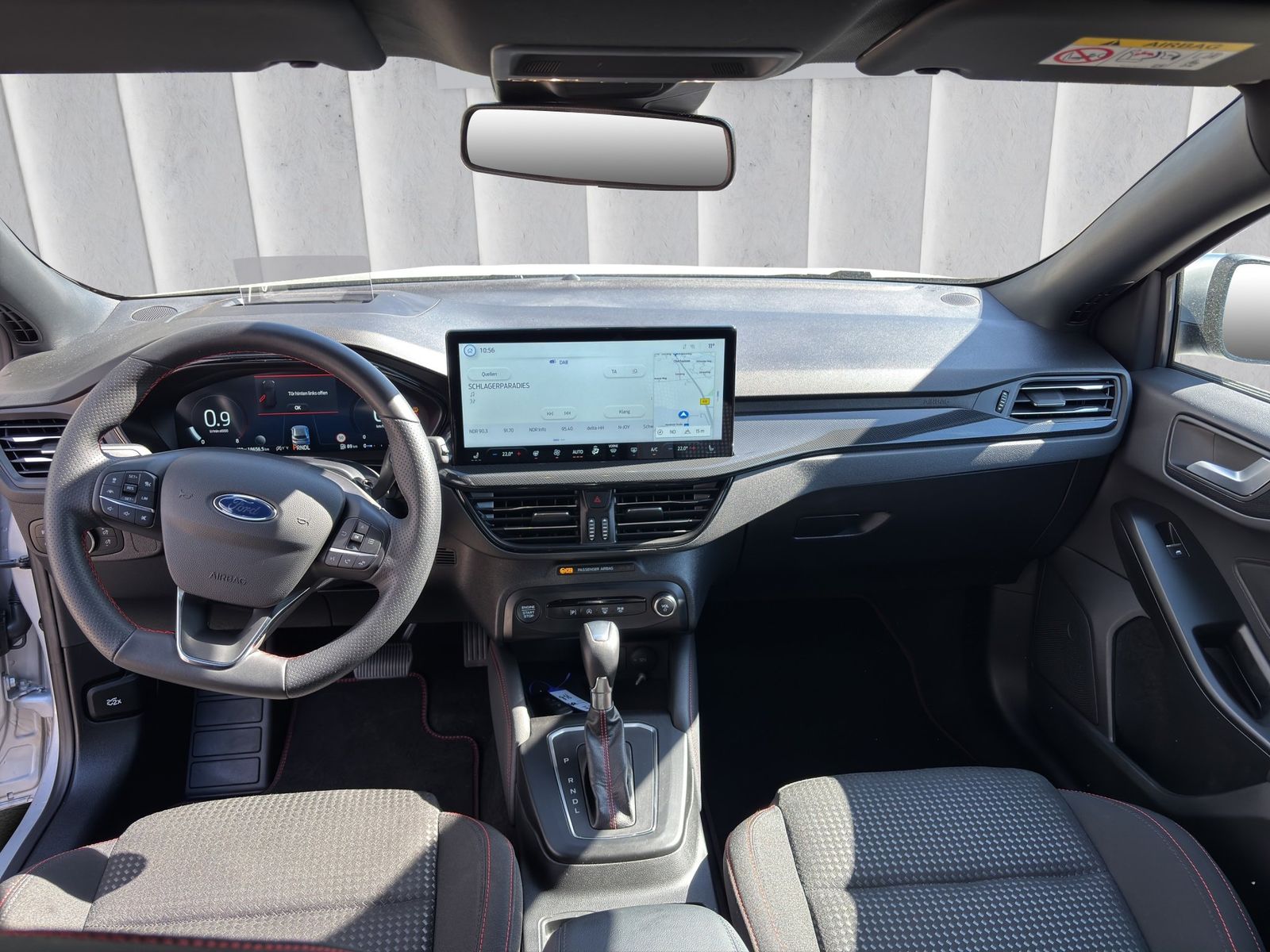 Ford Focus ST-Line X Turnier Aut.*AHK*ACC*HUD*KAM*NAV