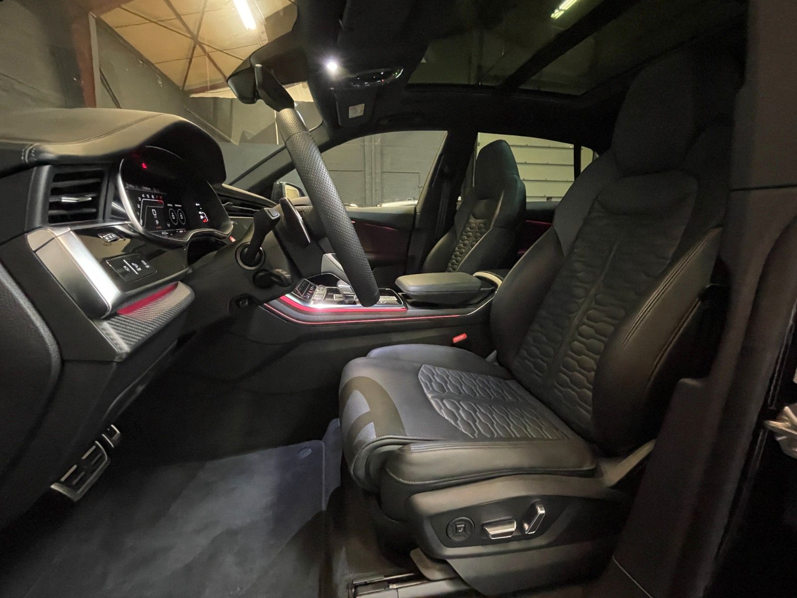 Audi RSQ8 4.0 TFSI quattro *Pano-Matrix-Keramik*