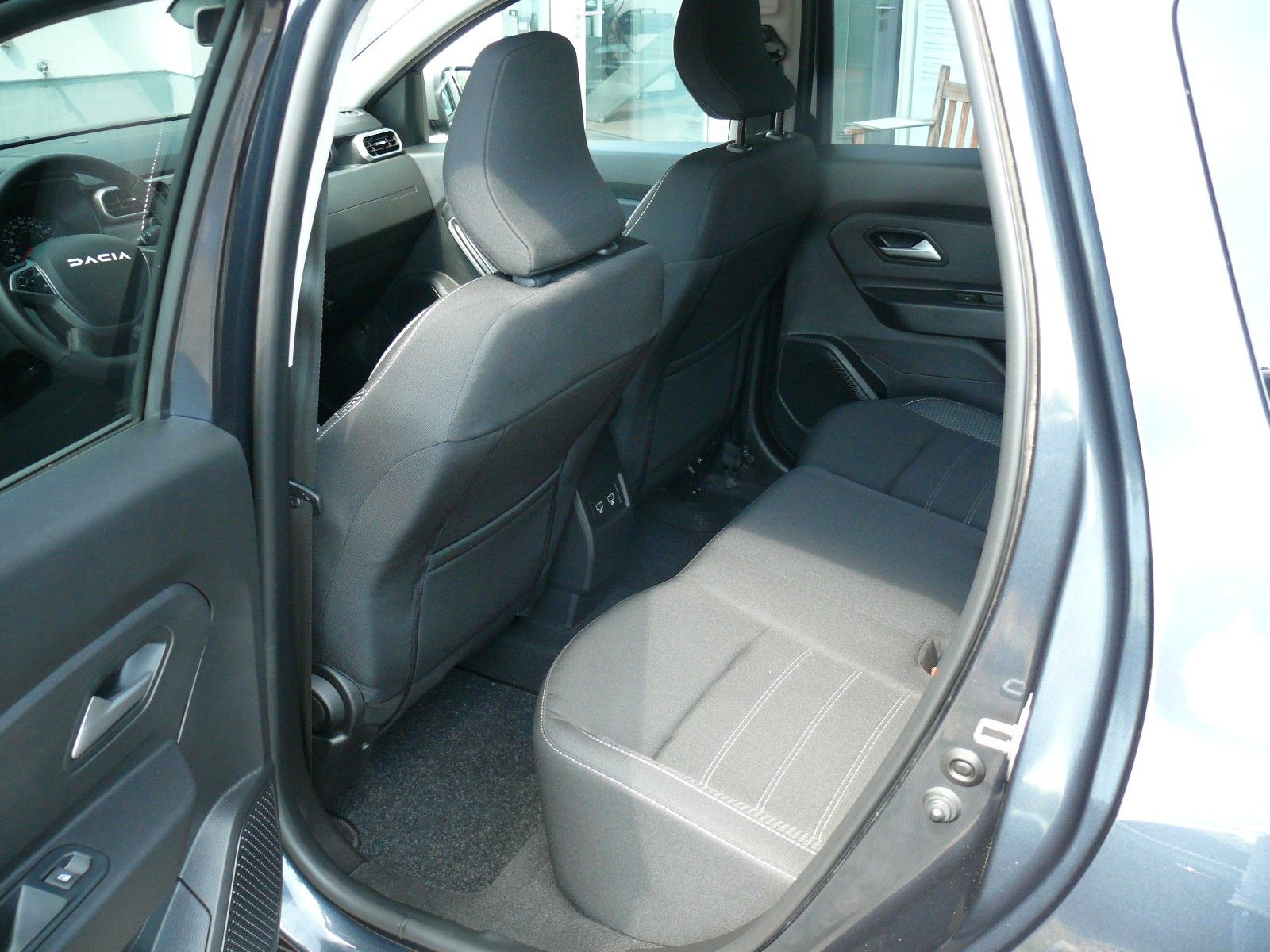 Dacia Duster II Journey 150 - Samsaru's Car Outlet
