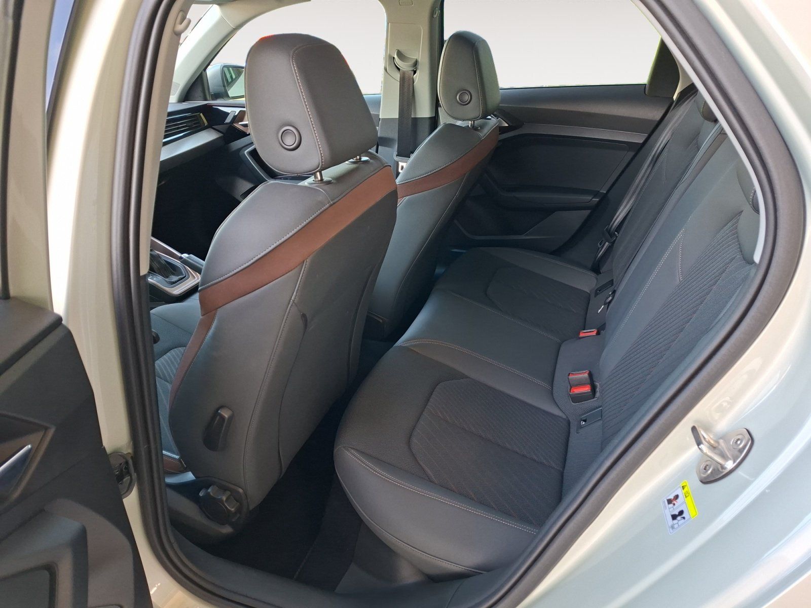Audi A1 Sportback 40 TFSI S line ACC RFK SoundSys