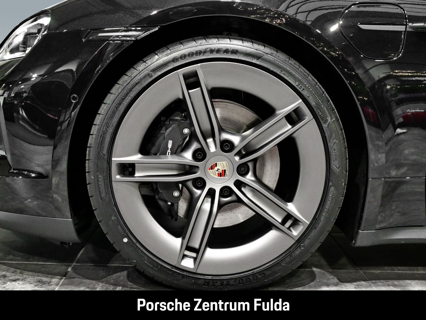 Porsche Taycan Surround-View LED-Matrix Head-Up BOSE