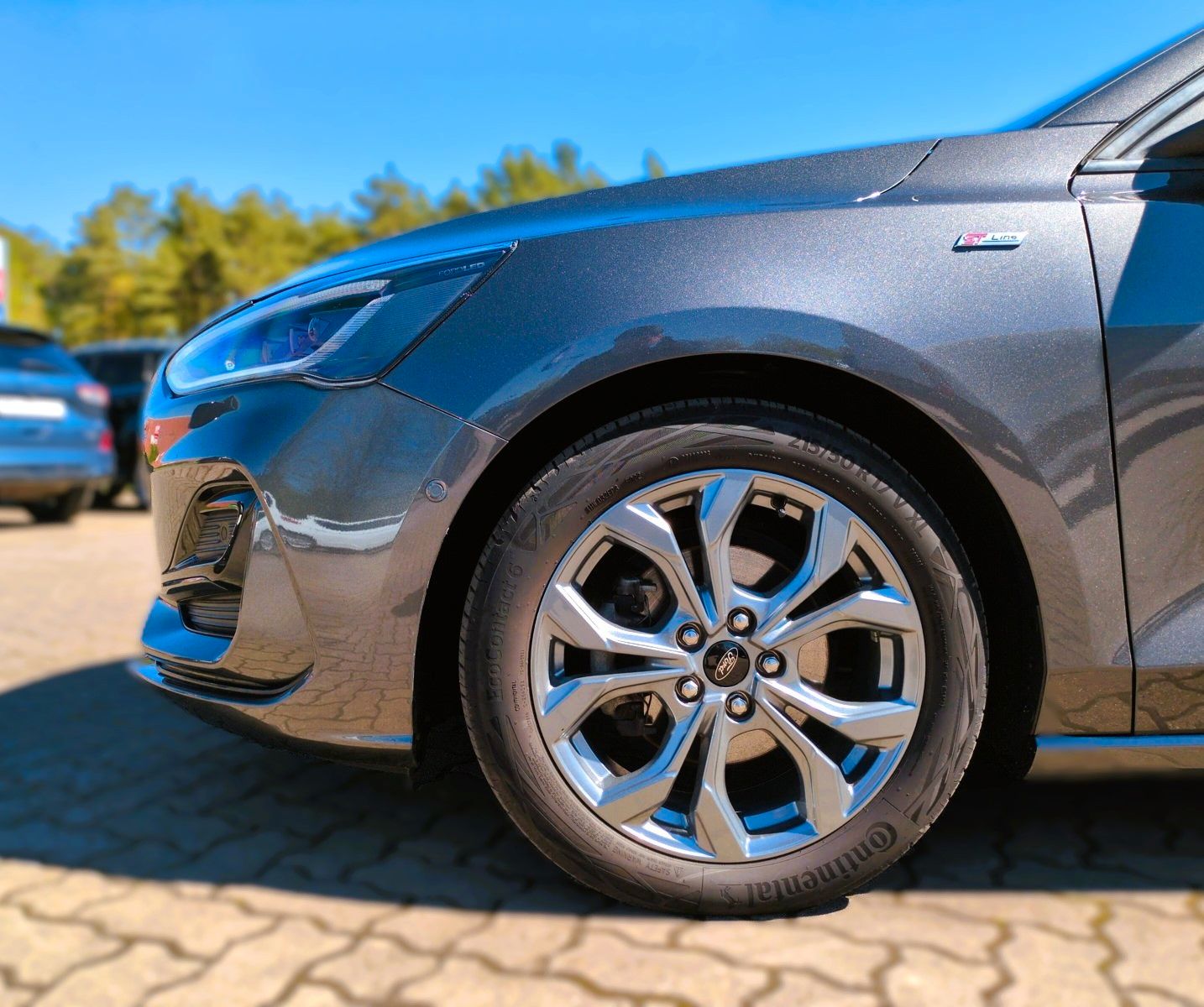 Ford Focus Turnier ST-Line X *NAVI *LED *ACC *AHK *