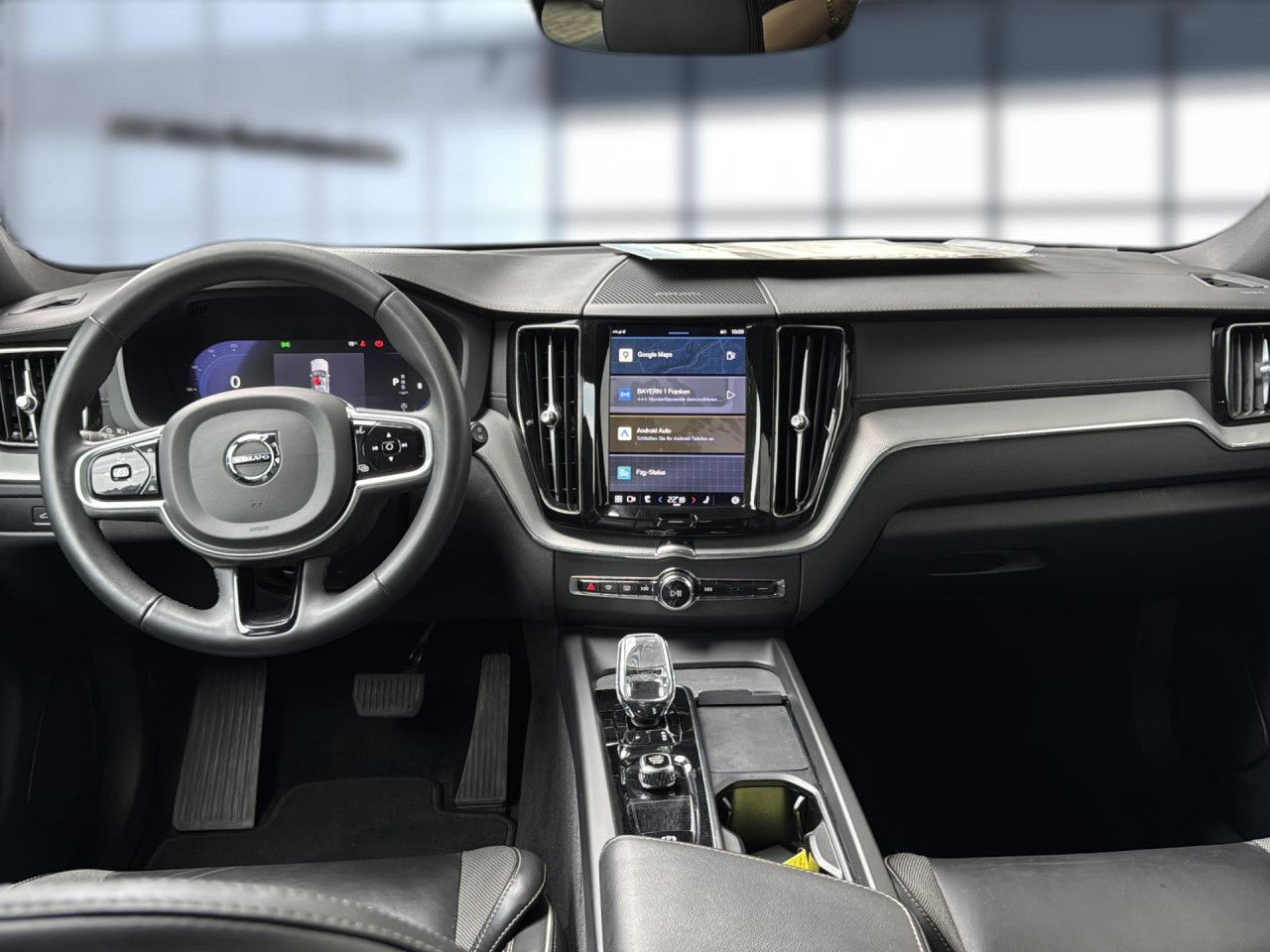 Volvo XC 60 Ultimate Dark AWD Bluetooth Navi LED Klima