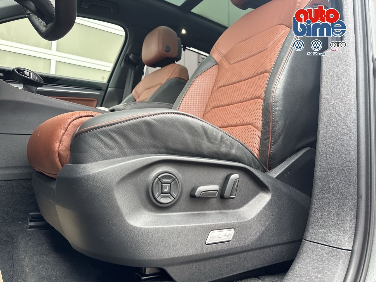 Volkswagen Touareg 3.0 V6 TDI R-Line 4Motion Sportpaket HUD