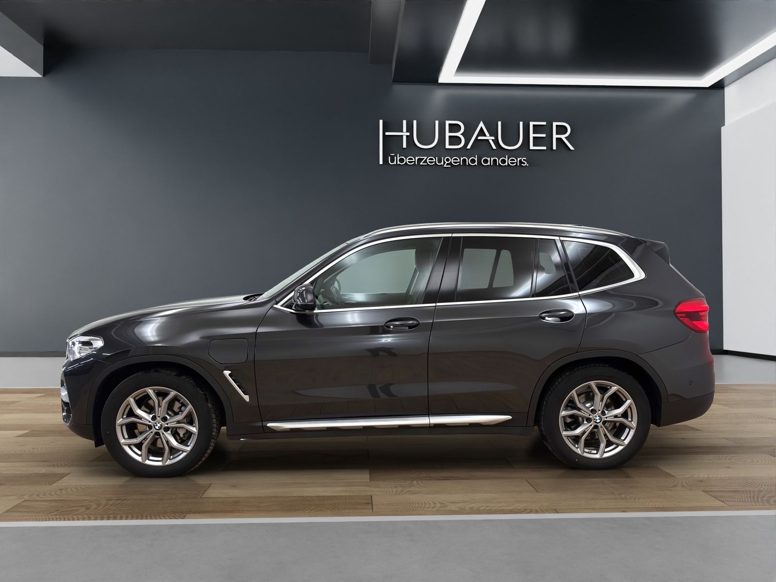 BMW X3 xDrive30e [xLine, LED, HUD, AHK, RFK, HiFi]