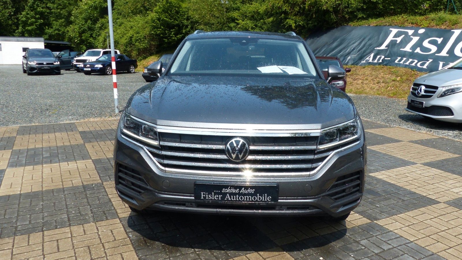 Volkswagen Touareg 3.0 TDI 4 Motion - Samsaru's Car Outlet