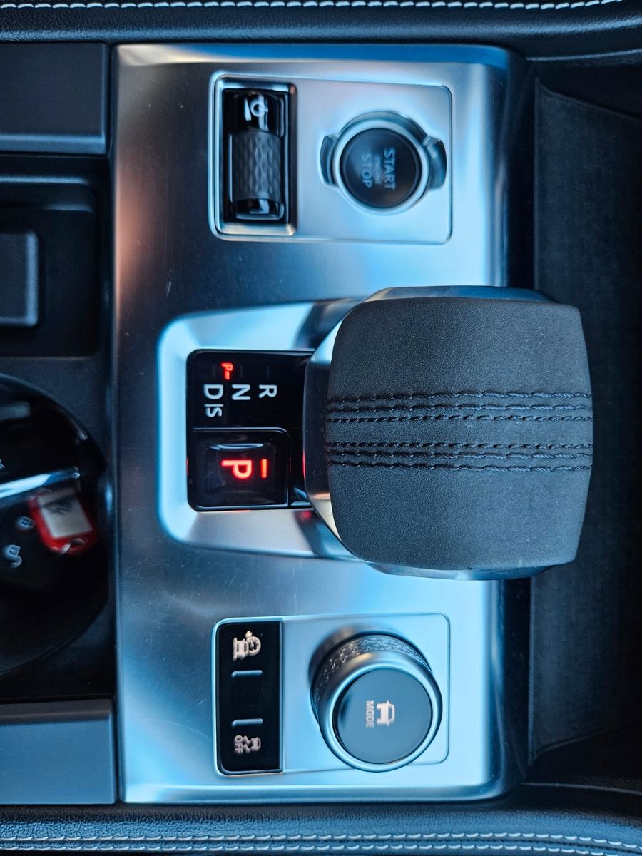 Jaguar F-PACE R-Dynamic SE AWD STDHZG KAM LED
