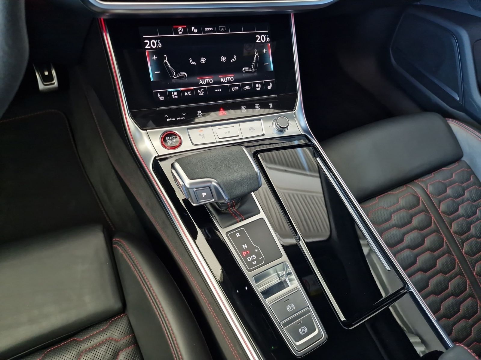 Audi RS6 Avant LASER RS-AGA STHZG 22" AHK RS-Sitz B&O