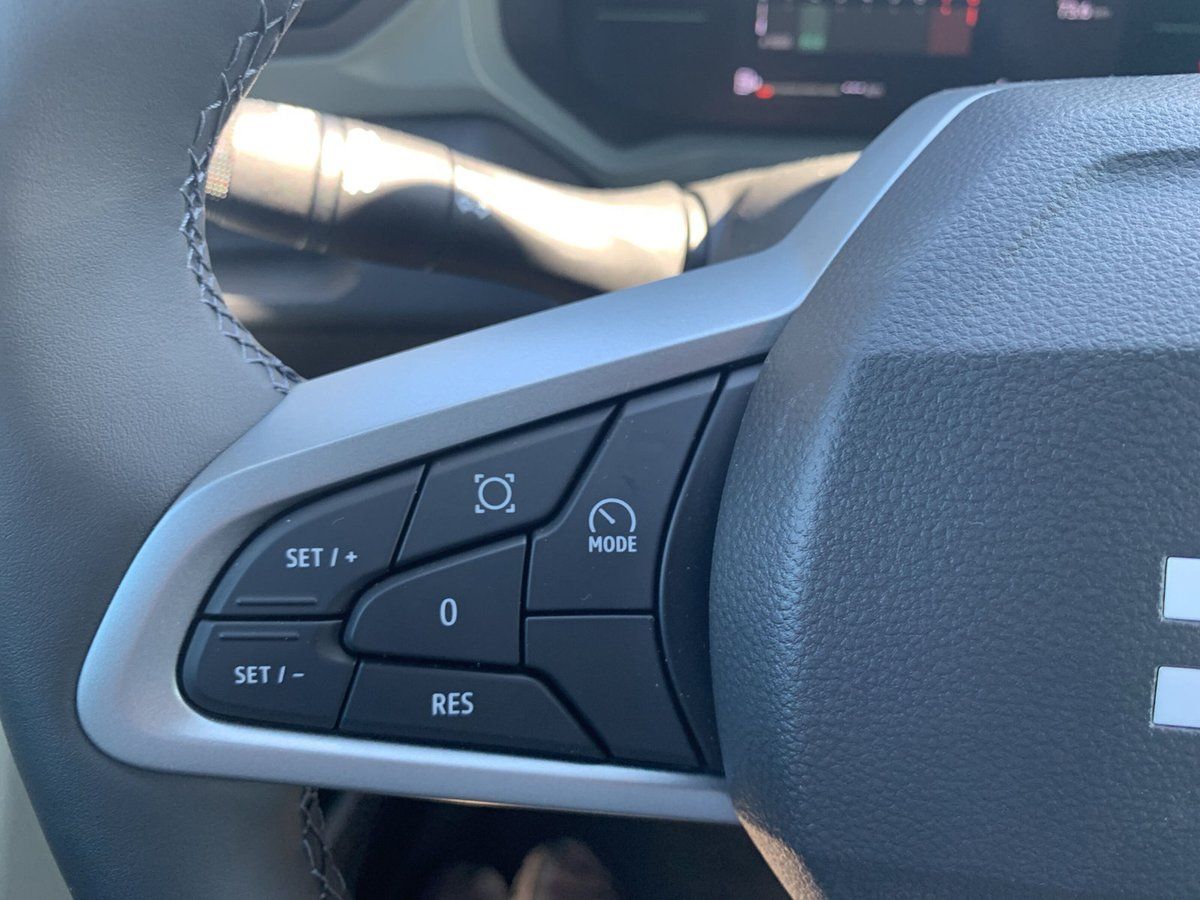 Dacia Duster TCe 130 4x4 - Samsaru's Car Outlet