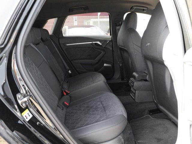 Audi A3 Sportback 40 TFSI e S line LM18 Matrix LED Na