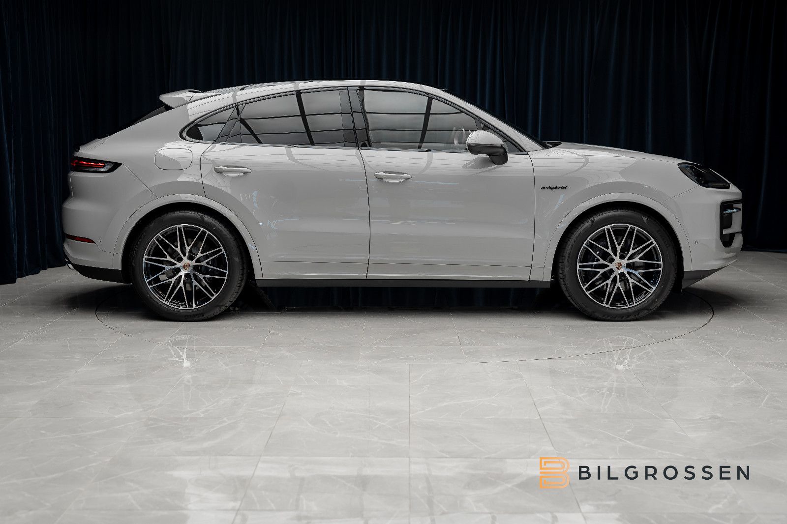 Porsche Cayenne Coupé E-Hybrid PASM BOSE SportExh P-Disp